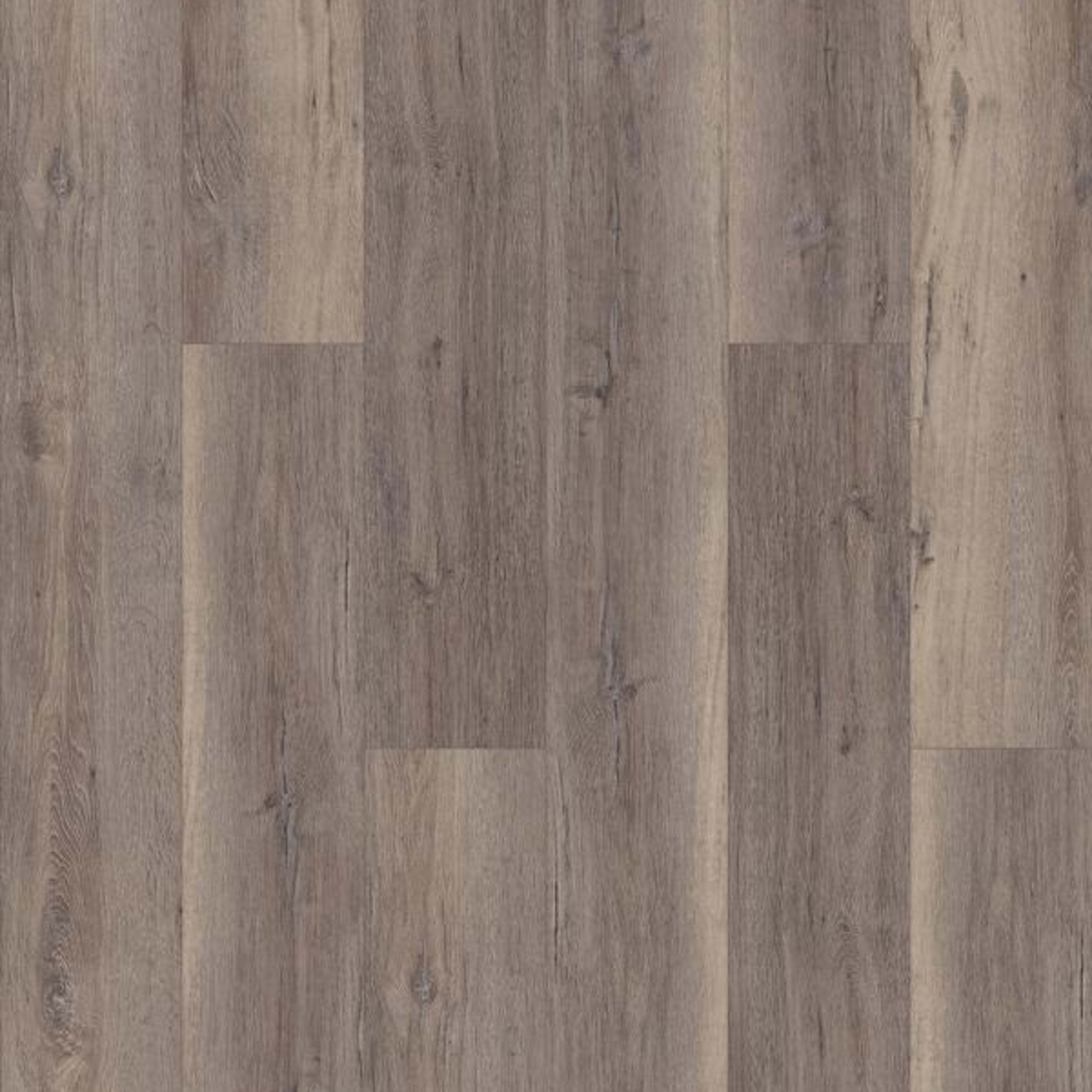 HERITAGE OAK 720C PLUS in Silver Oak Luxury Vinyl