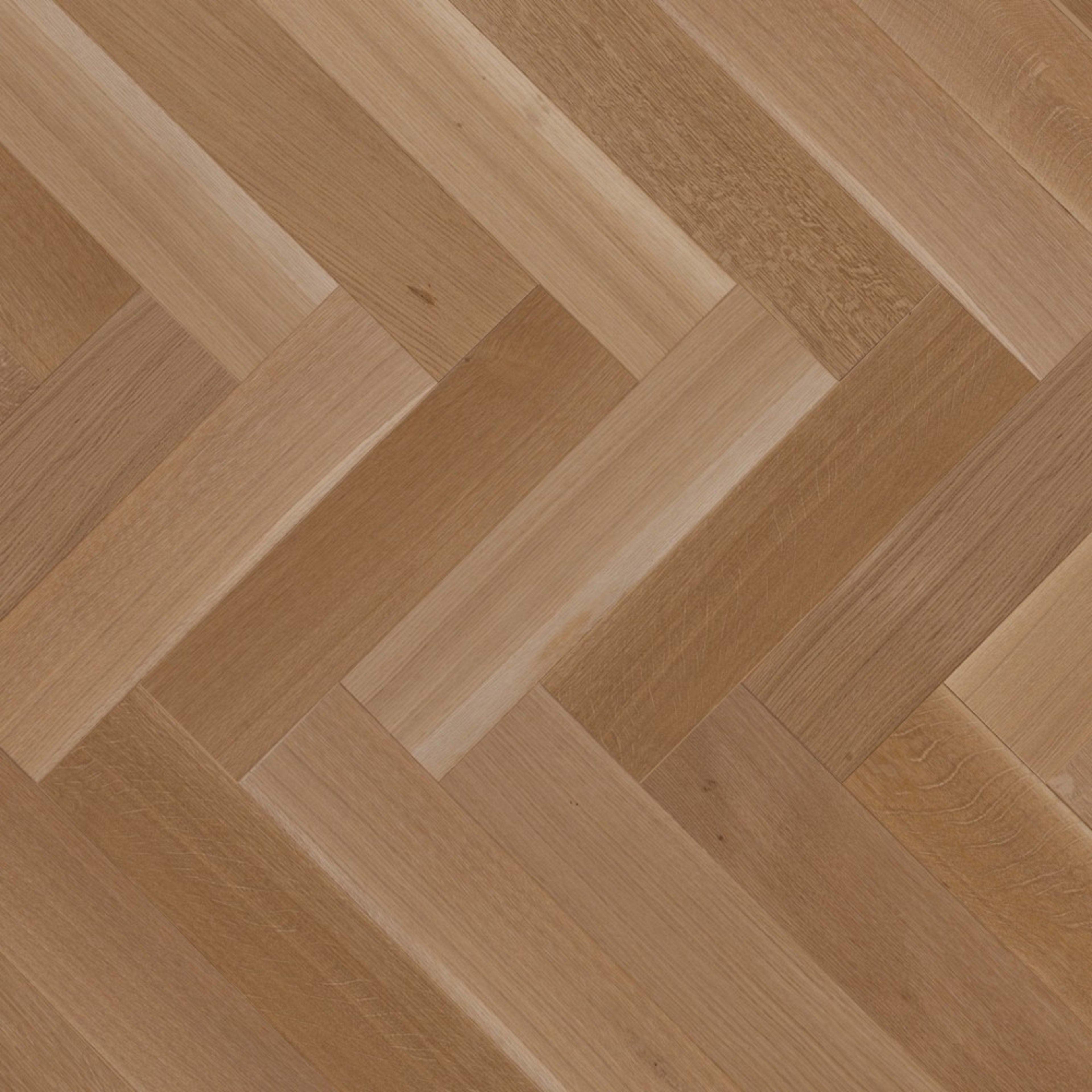 Natural - Duramatt in White Oak - 5" R&Q Exclusive Brushed Herringbone Hardwood