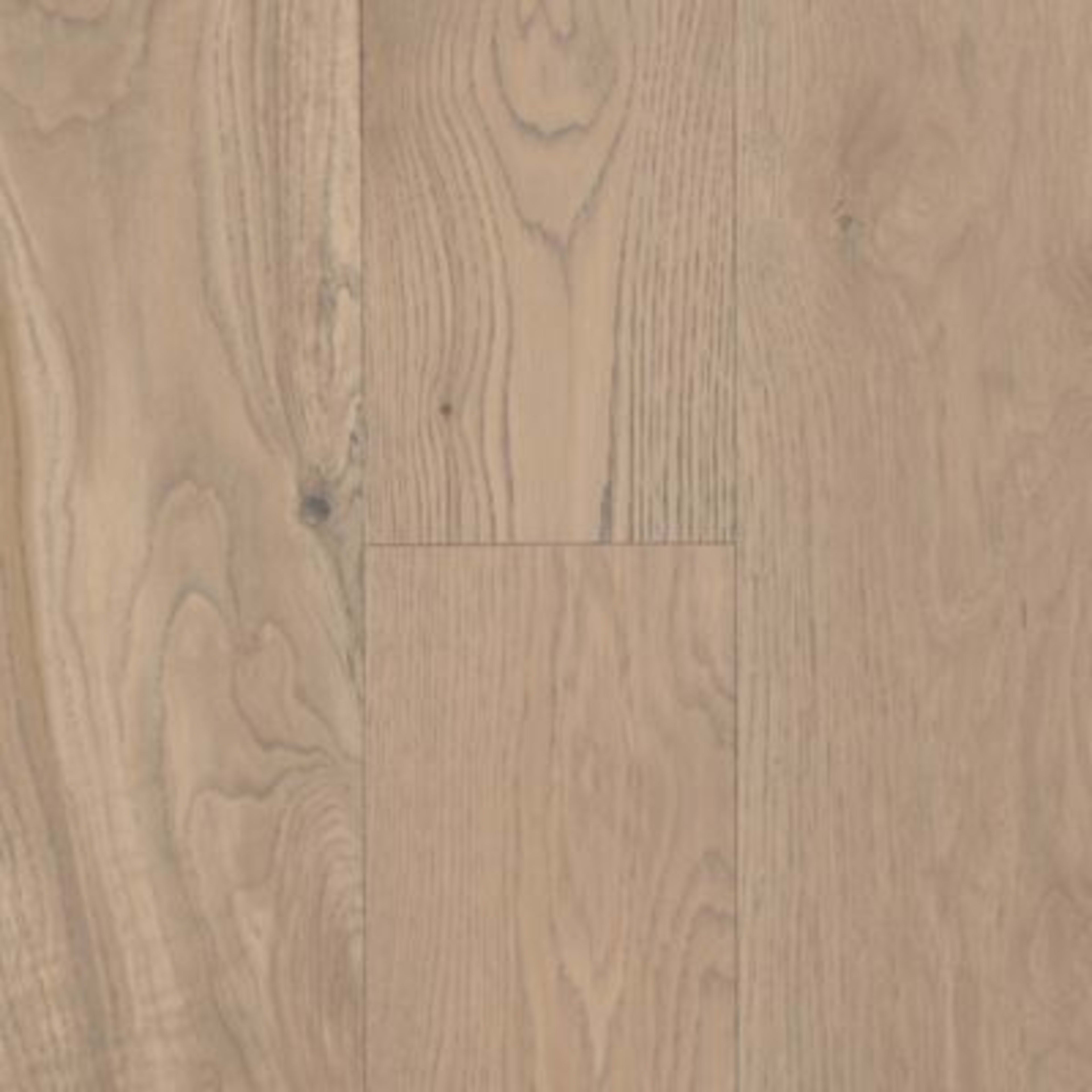 Coastal Couture Plus in Nautical Oak Hardwood